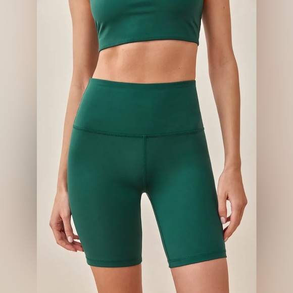Reformation Ecomove Pine Green Bike Shorts - Picture 2 of 9